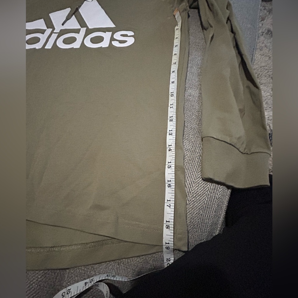 Adidas - Picture 4 of 6